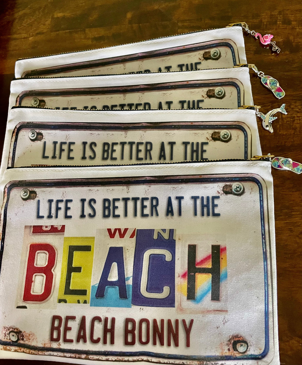 Zippered beach bonny bag